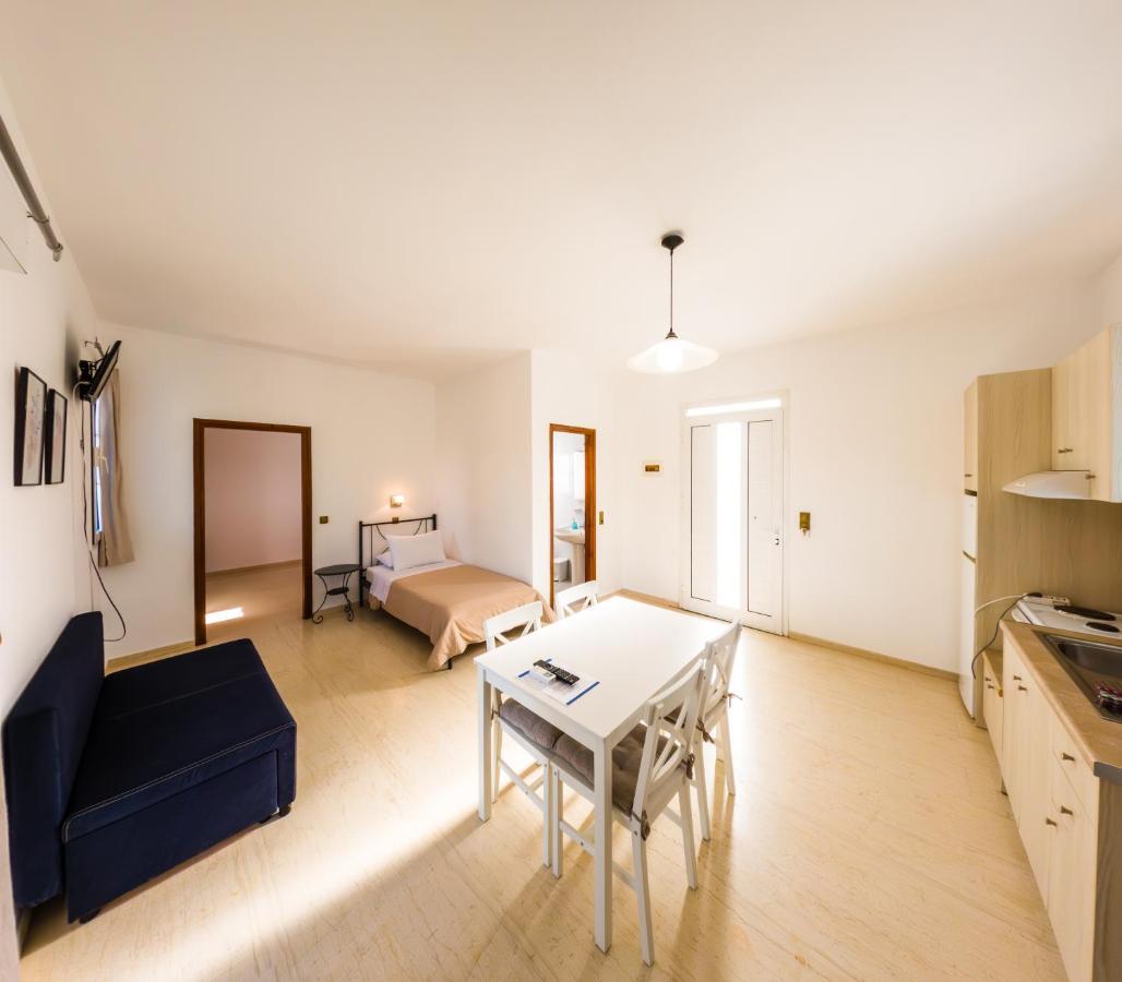 Anna Ageliki Aparthotel Damnoni Exterior foto