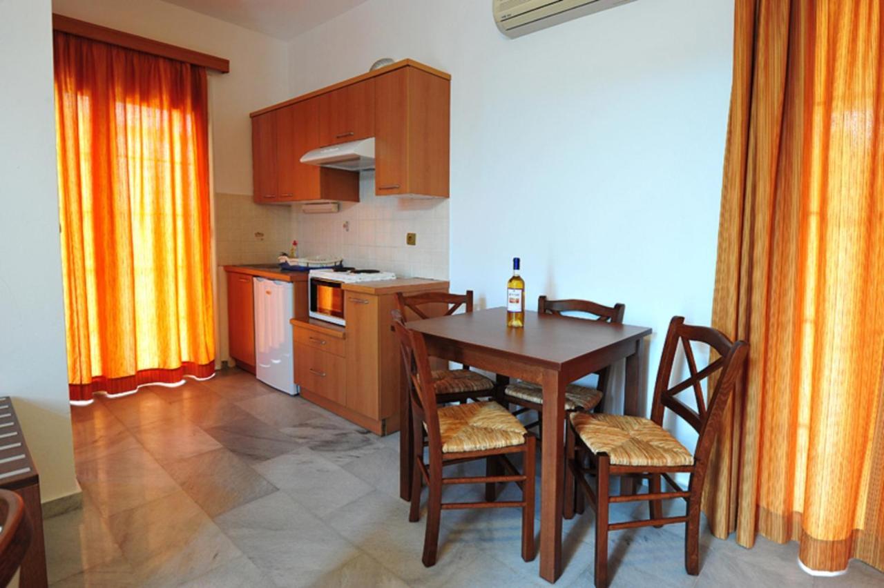 Anna Ageliki Aparthotel Damnoni Exterior foto