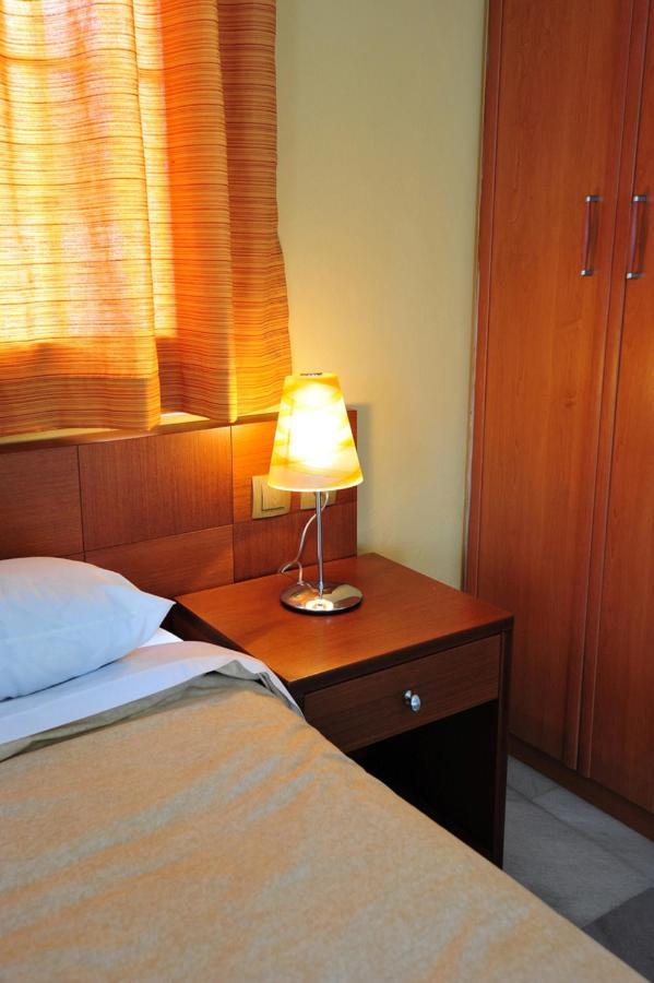 Anna Ageliki Aparthotel Damnoni Exterior foto